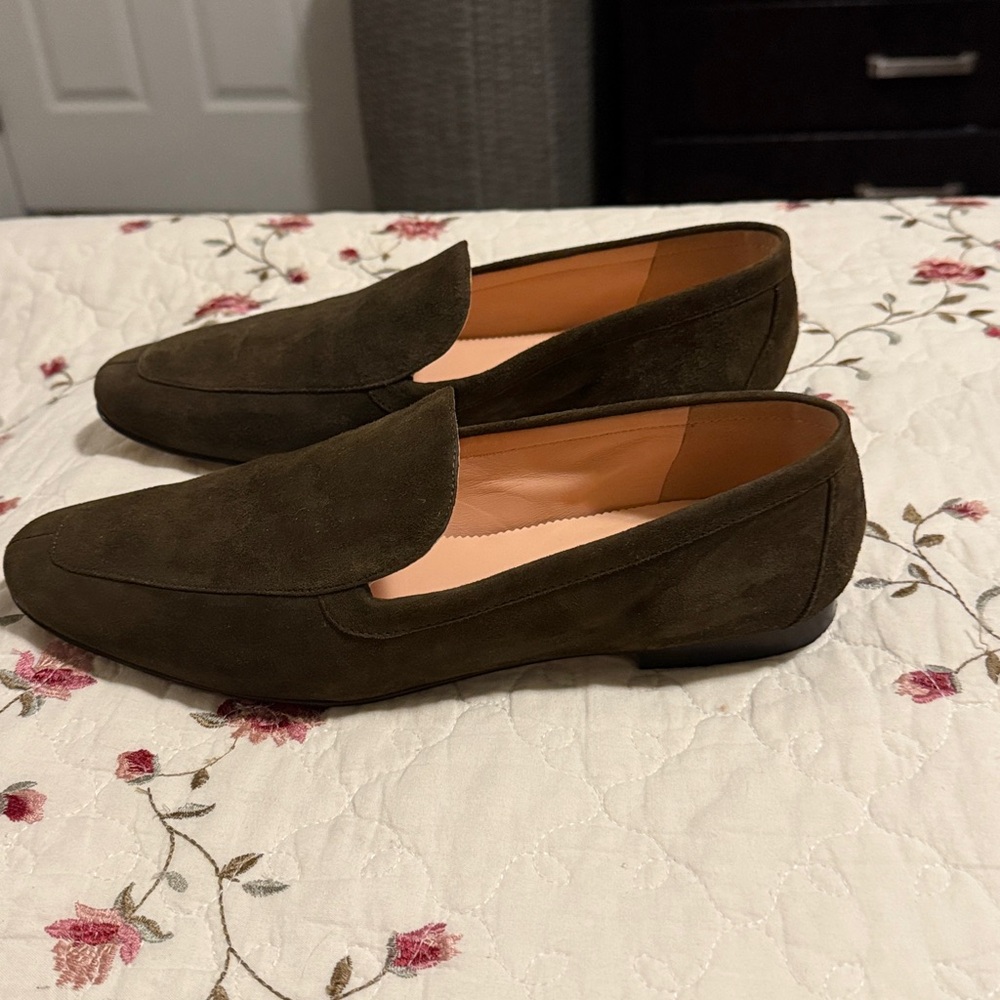 Woman’s Leather Olive Suede Loafers